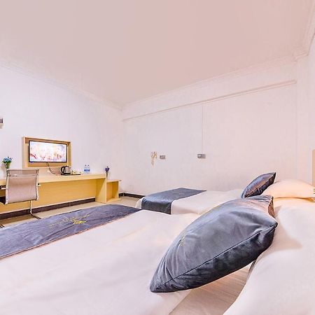 Guangzhou Airport Voyage Service Apartment Baiyun Airport Exteriör bild