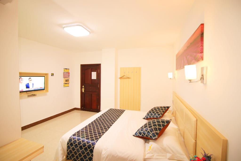 Guangzhou Airport Voyage Service Apartment Baiyun Airport Exteriör bild