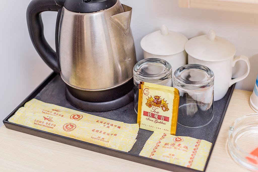 Guangzhou Airport Voyage Service Apartment Baiyun Airport Exteriör bild